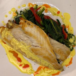 Лаврак на плоча 