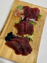 Sashimi de atún (9 pzs.)