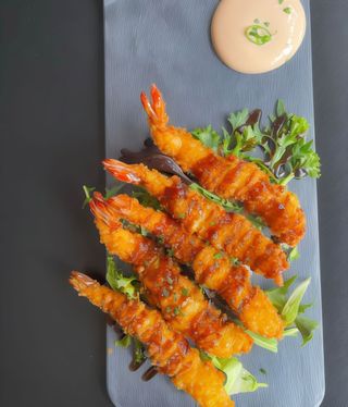 Gambas Crocantes (5 Uds.) Con Spicy Funji
