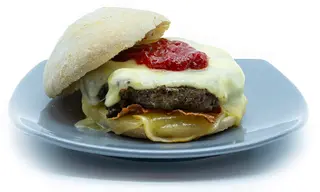 Burger Hangar 218 (165 G.)