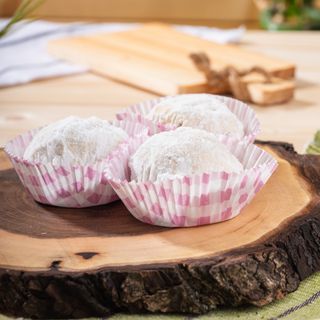 Домашна масленка с бадеми (80г)