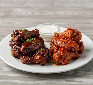 Alitas De Pollo (8-10Uds.)