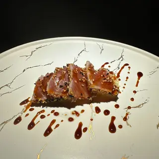 Maguro tataki