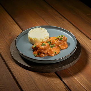 Tigaie cu piept de curcan si legume 450g