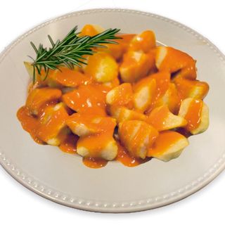 Bravas