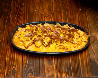 Мак і чіз з хрумким беконом (240г)