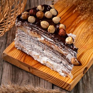 შოკოლადის ბლინის ტორტი ნაჭერი