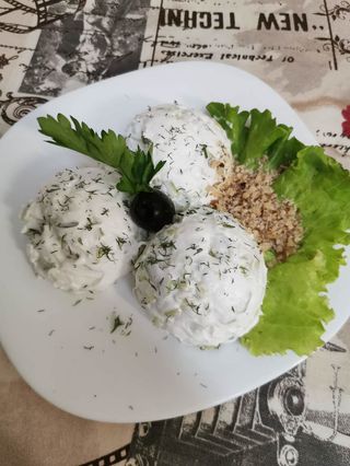 Млечна салата (250г)