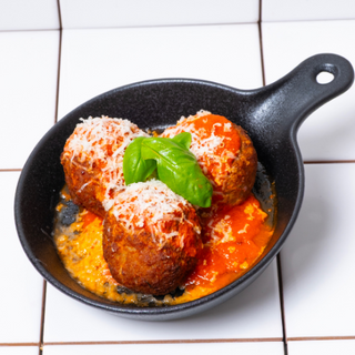 Polpette della nonna (AL SUGO) 