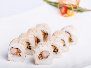 Uramaki Tempura de Langostino Crujiente