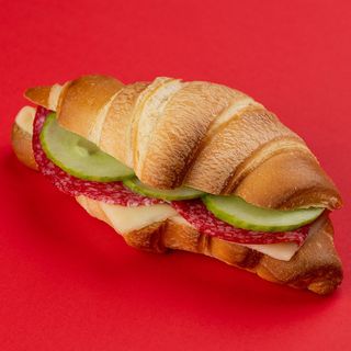 კრუასანის სენდვიჩი, 1 ცალი