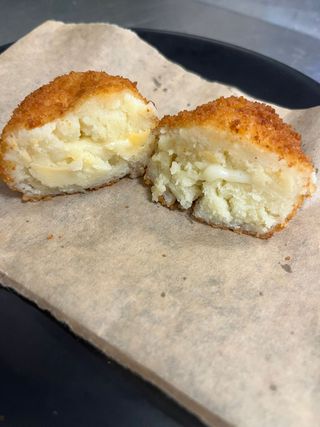 Supplì cacio e pepe