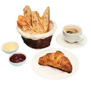 Śniadanie Charlotte z kawą