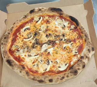 Pizza Funghi