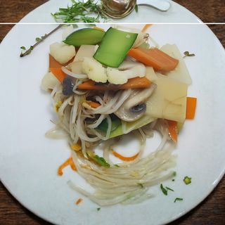 144 Verdure miste saltate