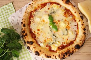 Pizza Quattro Formaggi