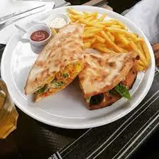 Makloub cordon bleu