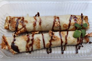 Млинці з яблуками (250/30г)