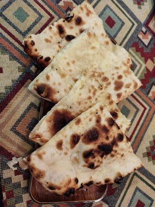 Cheese Naan