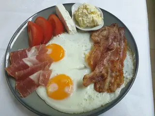 Doručak De Gusto