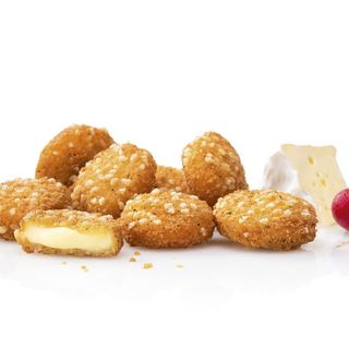 Camembert bites con patatas ( 5 unids )