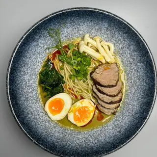PISTACHIO BEEF RAMEN