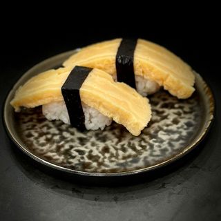 25. Tamago nigiri 2 pezzi