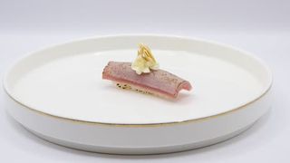 218. Nigiri maguro flame mandorle - 2 pezzi