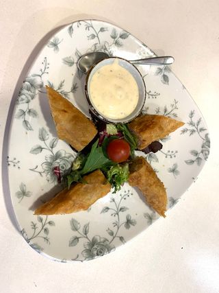 Rollitos de pollo y mango (4 pzs.)