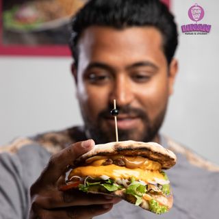 Le Cheesy Burger by Linan - XL