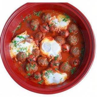 Tajine De Kefta Con Huevos Y Queso