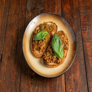 Bruschetta Con Tomate