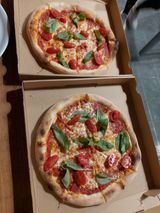 Пица Маргарита (400г)