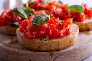 Bruschetta de Tomate e Azeite