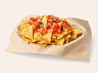 Chips con pico de gallo