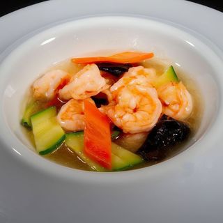 332.Gamberi con bambù e funghi