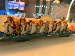 Uramaki de vieira y foie 8pes