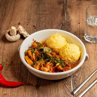 Post - Tocăniță de ciupercuțe cu broccoli și mămăliguță - post