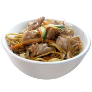 Tallarines Salteados