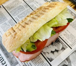 Запечен Grooty Сандвич със свинско пушено филе