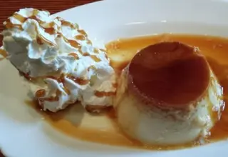 Flan Con Nata