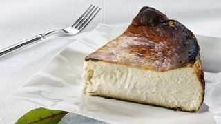 Чизкейк "Сан-Себастьян"