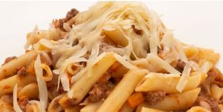 Macarrons Amb Salsa Bolonyesa