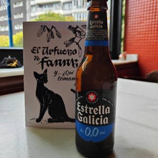 Estrella de Galicia 0,0 rubia