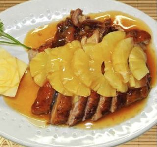 Pato a la piña