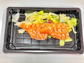 Sashimi salmone