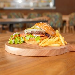 Beef Burger +Fries 