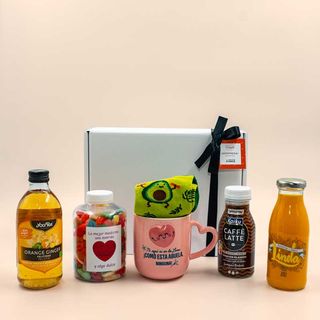 Cesta Regalo para Abuela con Taza Mr. Wonderful