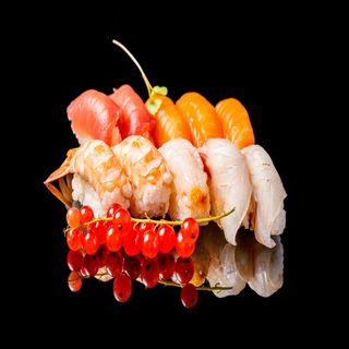 B5. BOX NIGIRI MISTO