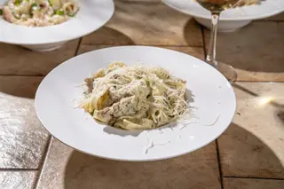 ტალიატელე პესტო ქათამი.